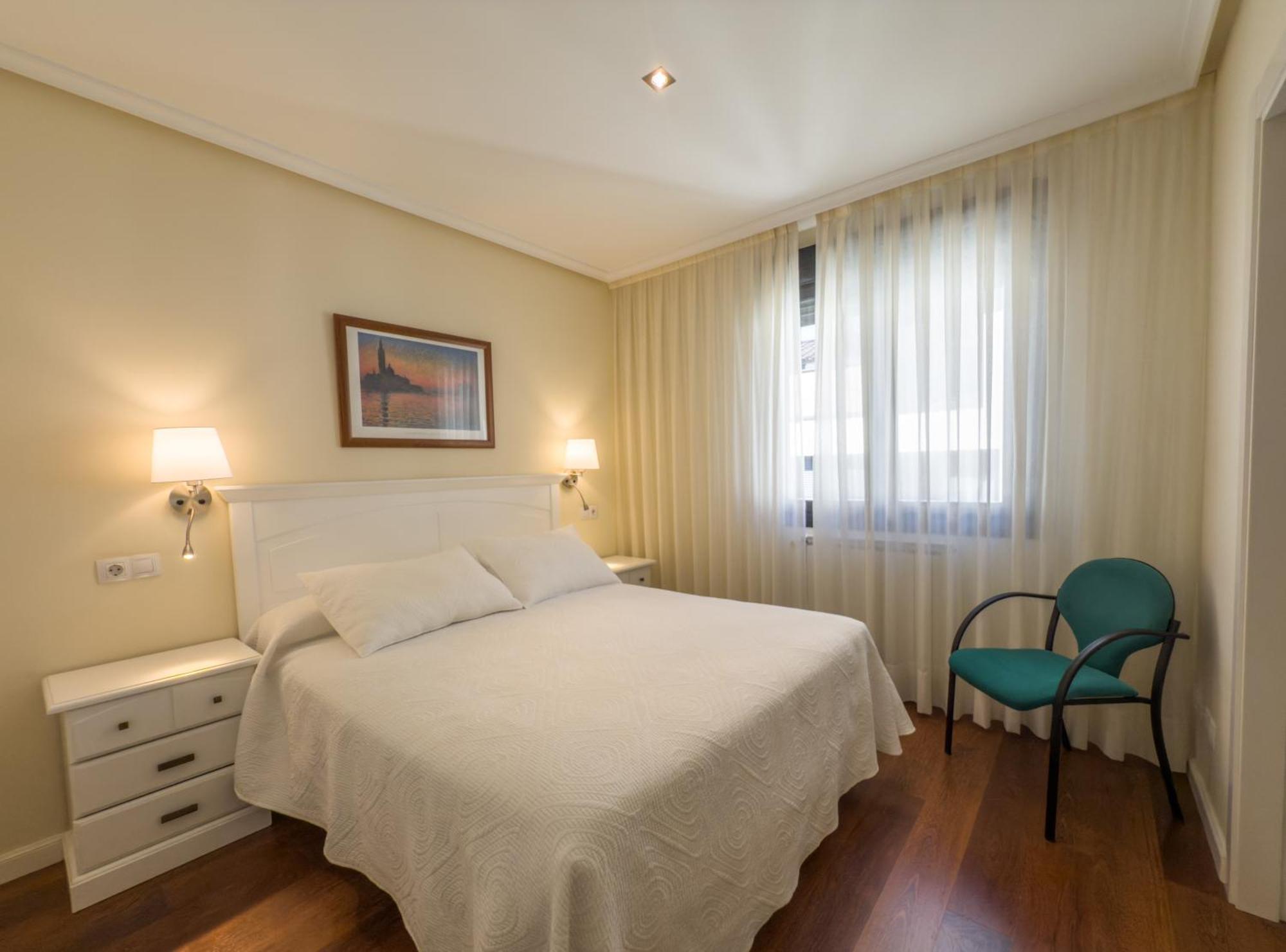 Apartamentos Verdemar Llanes Εξωτερικό φωτογραφία